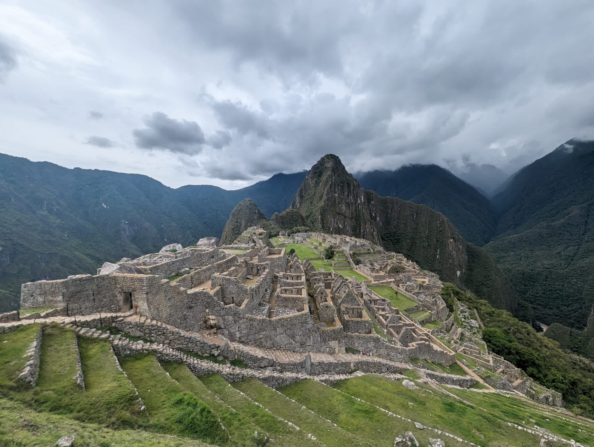 ayahuasca-retreats-sacred-valley-peru-plant-medicine-healing